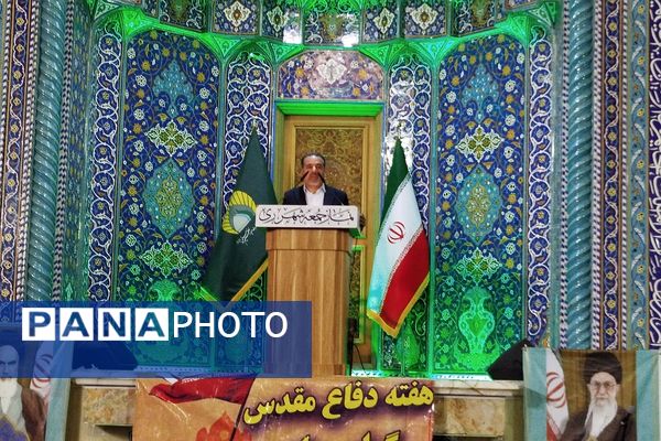 حضور فرهنگیان ناحیه دو شهرری در نماز جمعه 