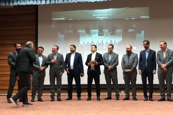برگزاری جلسه مدیران با حضور فعال مسئولان آموزش و پرورش و اداره کل شهرستانهای تهران در ناحیه دو شهرری