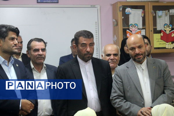 سپاس معلم در دبستان دخترانه شهید باهنر بوشهر 