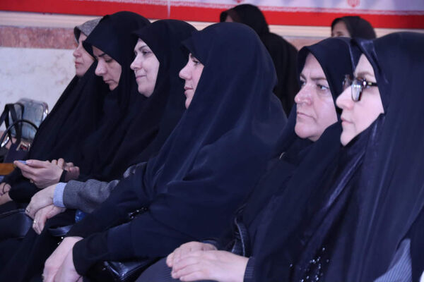 گلبانگ فجر با نواختن زنگ انقلاب اسلامی در شهرستان اسلامشهر