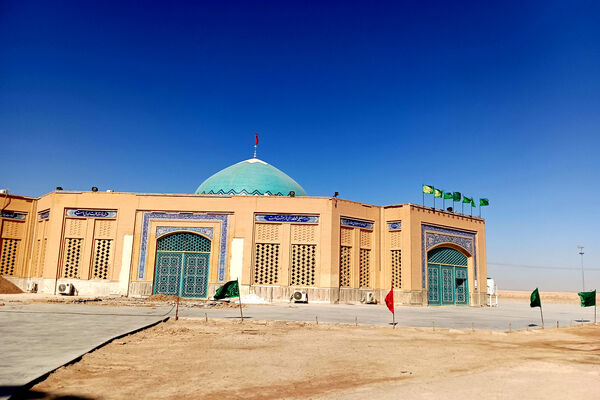 قدم‌گذاشتن دانش‌آموزان رباط‌کریم بر خاک مقدس شلمچه