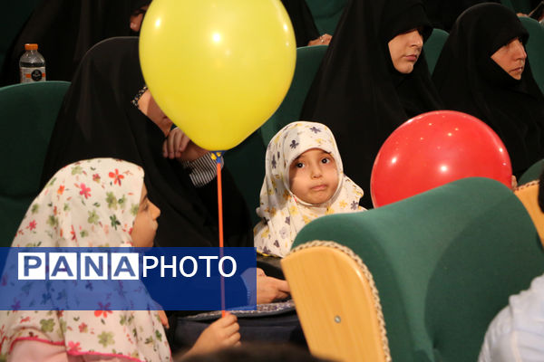 مراسم اختتامیه و تقدیر از برگزیدگان رویداد «کتاب سفید» - 1