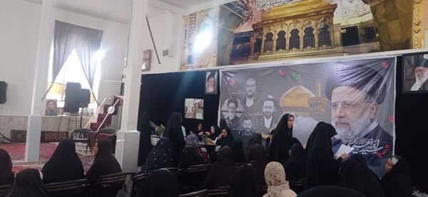 در سالروز شهادت شهید خدمت،میز خدمت در شهر نسر برپا شد