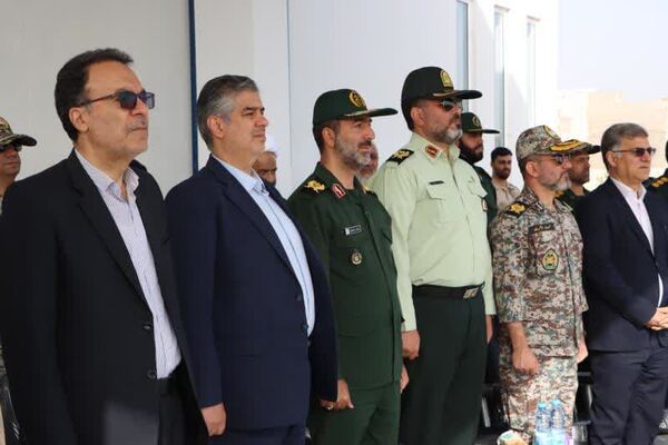 برگزاری صبحگاه مشترک نیروهای مسلح استان مرکزی به‌مناسبت سالروز آزادسازی خرمشهر 