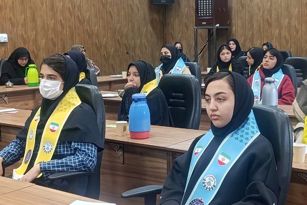 سیزدهمین دوره انتخابات شورای دانش آموزی دختران شهرستان نیشابور
