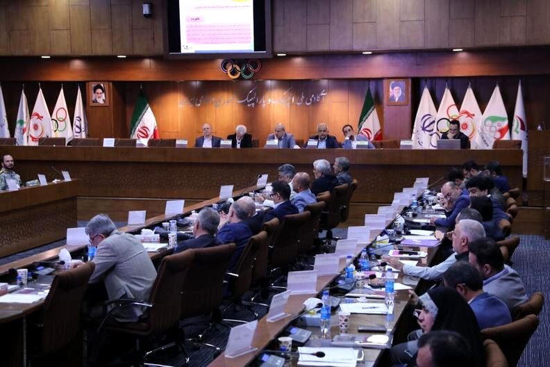 ناطق‌نوری رئیس فدراسیون انجمن‌های ورزشی شد