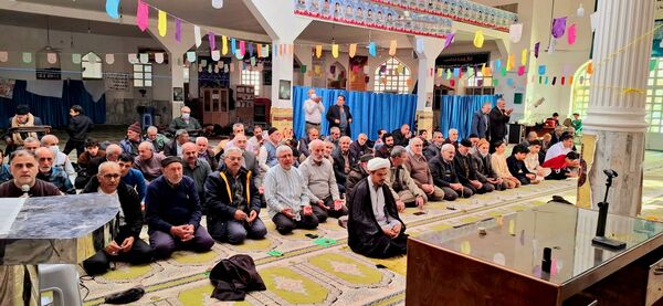 برگزاری مراسم اعتکاف پدر پسری در مسجد جامع آشخانه