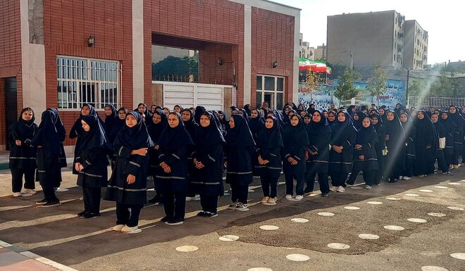 جشن جوانه‌ها در دبیرستان اختر صدوقی