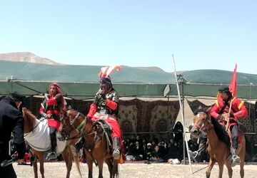 مراسم تعزیه خوانی در روز اربعین حسینی در شهر بار