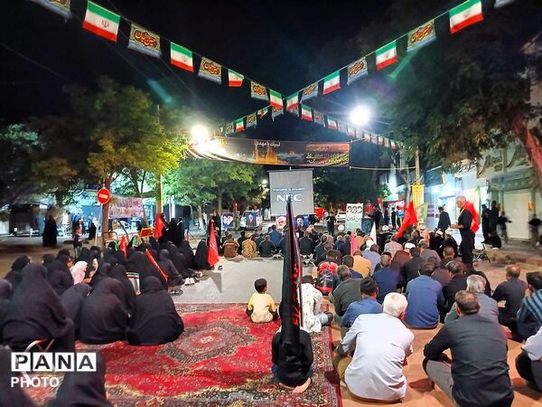 محفل انس با قرآن به یاد رهبر شهید انقلاب