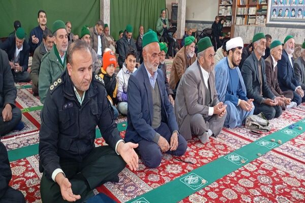 اقامه نماز عبادی،سیاسی جمعه همزمان با ایام دهه فجر در شهر بار نیشابور