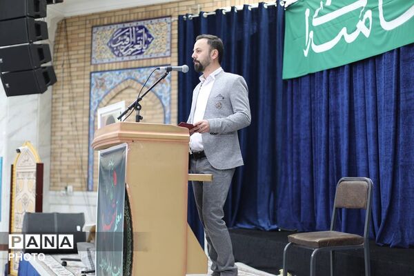 گرامیداشت هفته معلم در نمازجمعه باقرشهر و کهریزک 