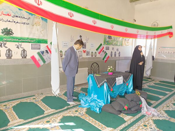 مراسم هفته مقدس در مدرسه فاطمیه خلیل آباد