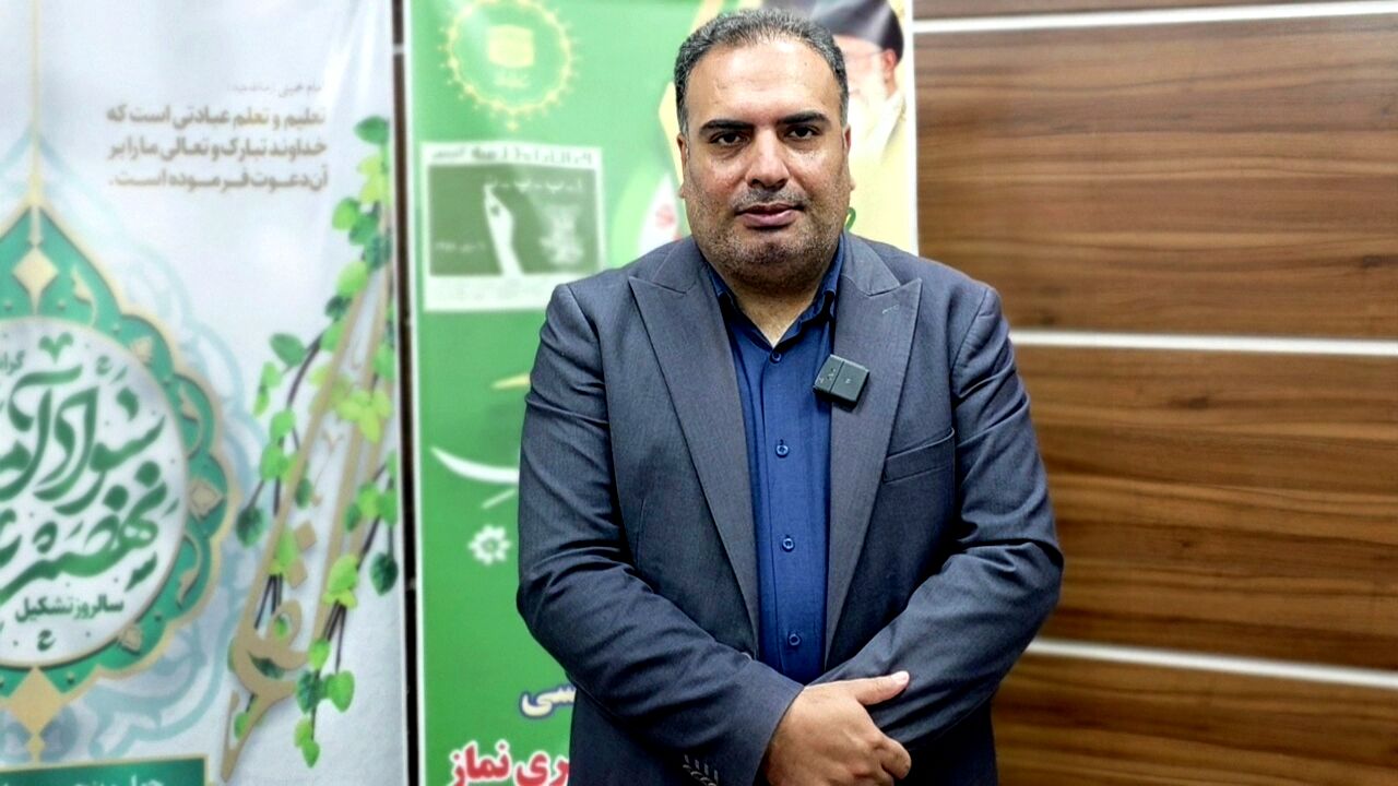 نقش مادران و فناوری‌های نوین در تربیت نسل نمازگزار تقویت شود