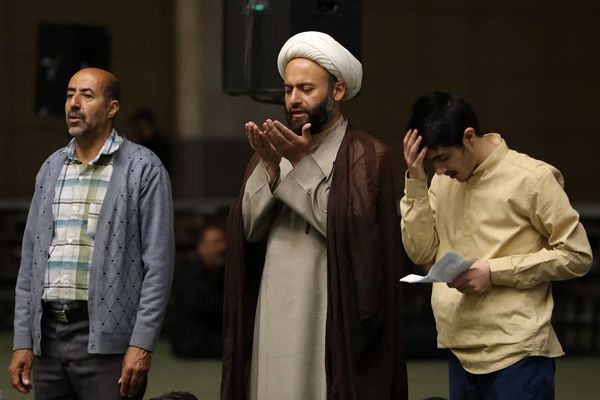 برگزاری نماز عید فطر در ناحیه دو شهرری 