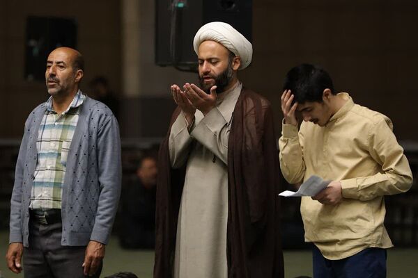 برگزاری نماز عید فطر در ناحیه دو شهرری 