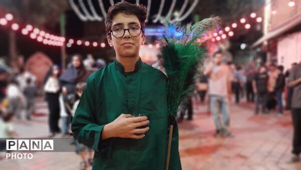 خادمان چایخانه حضرت زهرا (س) میزبان اجتماعات مردمی 