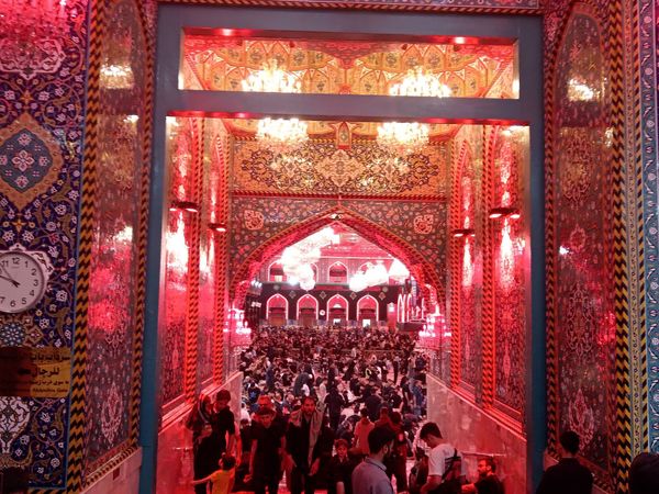 پیاده روی اربعین  و زیارت حرمین مطهر امام حسین علیه السلام و حضرت ابوالفضل عباس علیه السلام 