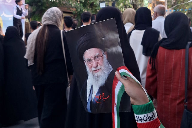 جشن کیلومتری به مناسبت عید غدیر در نجف آباد