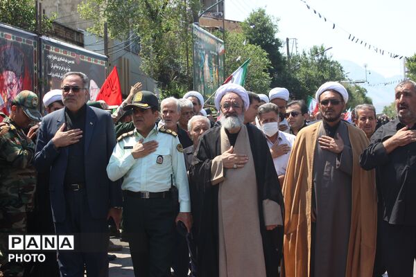 مرند یک‌صدا در سوگ رهبر شهید