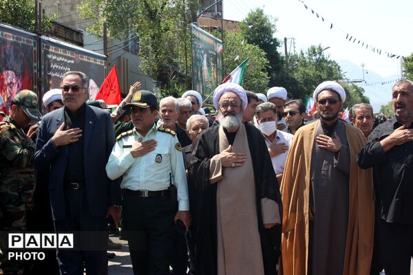 مرند یک‌صدا در سوگ رهبر شهید