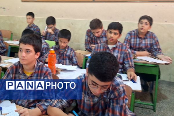 آغاز آزمون هماهنگ پایه ششم ناحیه ۳ شیراز 