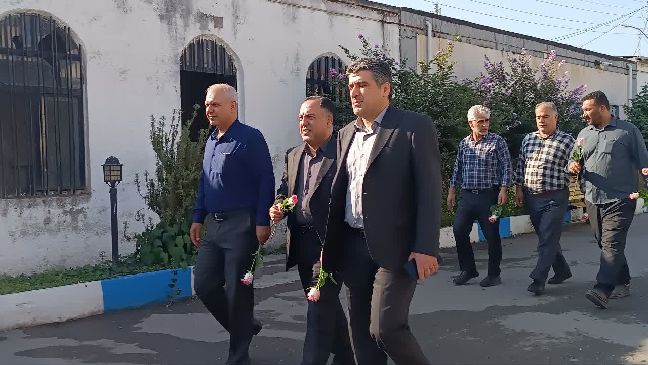 تجدید میثاق مدیران مازندران با شهدا در هفته دولت