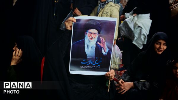 مراسم روضه خوانی و قرائت زیارت عاشورا در نیشابور 