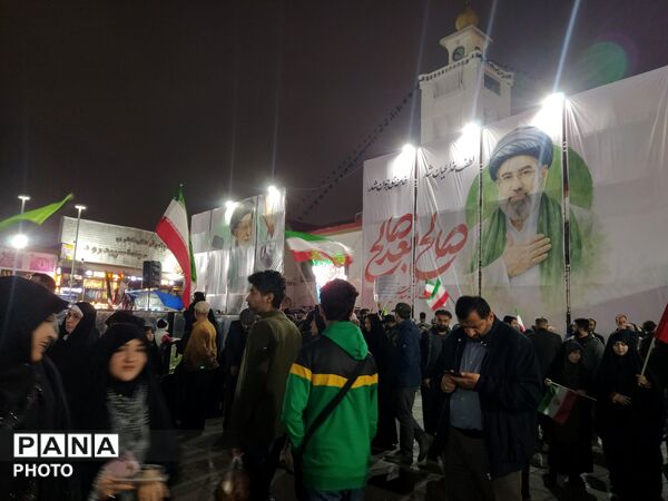 موکب‌ها در تجمعات شبانه میدان‌دار بودند