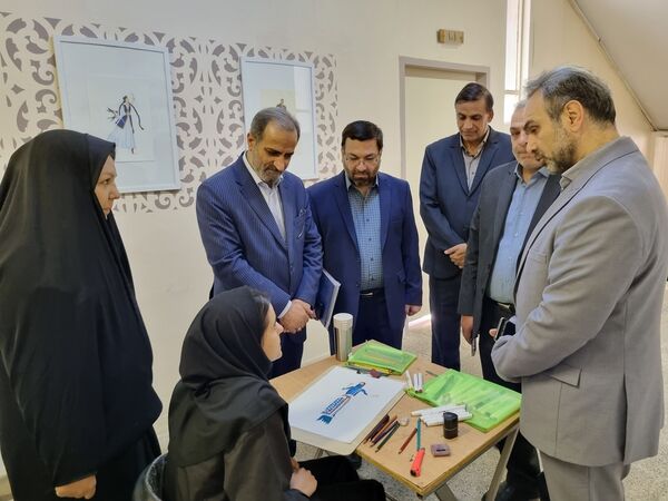 افتتاح نمایشگاه قطبی هنرستان‌های شهر تهران