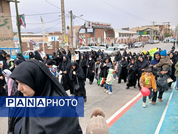 حضور پرشور مردم شهرستان پلدختر در راهپیمایی ۲۲بهمن 
