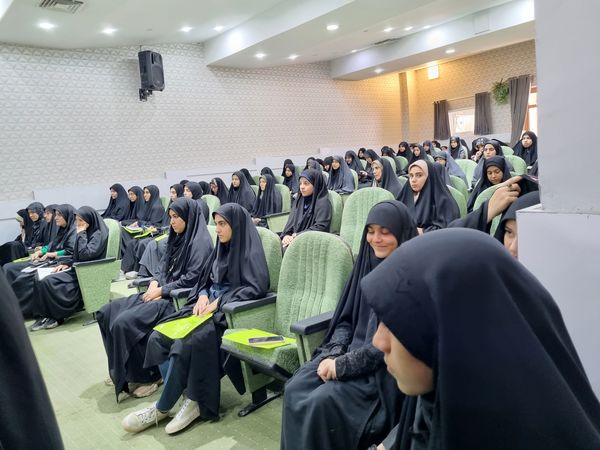 دوره توانمند‌سازی یاوران ولایت استان لرستان 