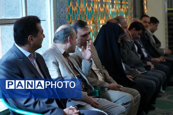 دیدار نوروزی مدیرکل آموزش و پرورش اصفهان با مدیران نواحی و مناطق استان
