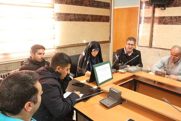 تشکیل ستاد دهه فجر در آموزش و پرورش فیروزکوه با هدف برنامه‌ریزی منسجم برای ترویج ارزش‌های انقلاب در مدارس