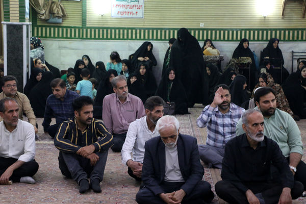 یادواره شهدای محله کوی «رهبر» در قم