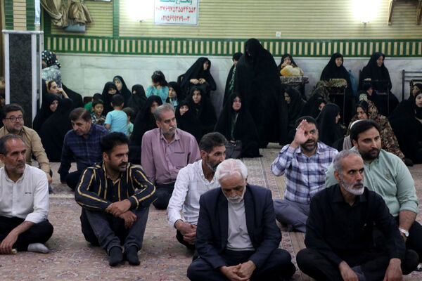 یادواره شهدای محله کوی «رهبر» در قم
