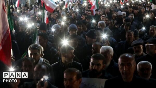 تجمع مشکین‌دشتی‌های شهیدپرور در پی دفاع از ایران 