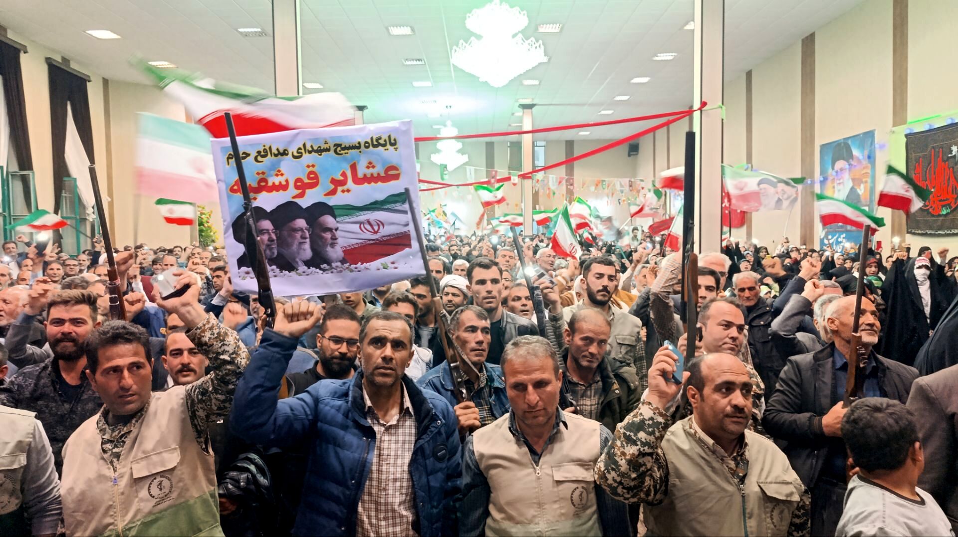 هم‌ صدایی جان‌ فدایان ملکانی در جشن میلاد امام رضا (ع)