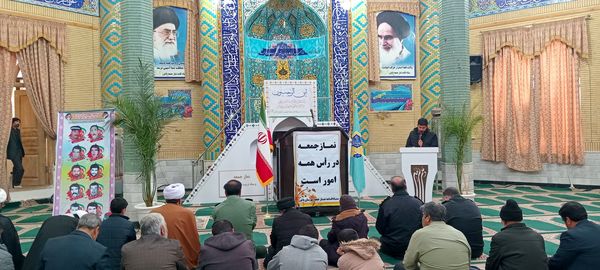 آخرین جمعه پاییز؛ هم‌نوایی دل‌ها در میعادگاه نماز جمعه