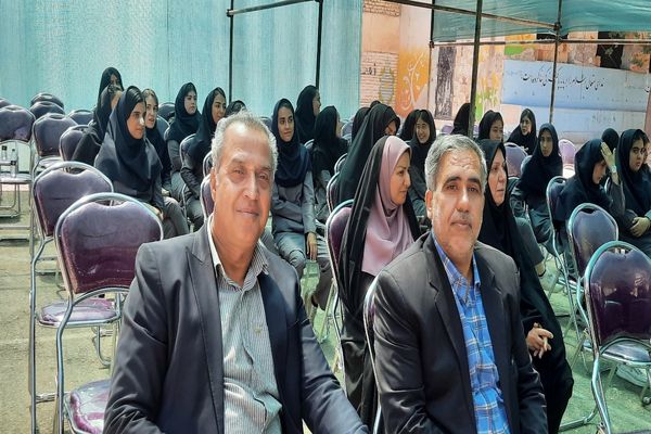 آیین خشت‌گذاری هنرستان اطلس روان کارا شهرستان پاکدشت 