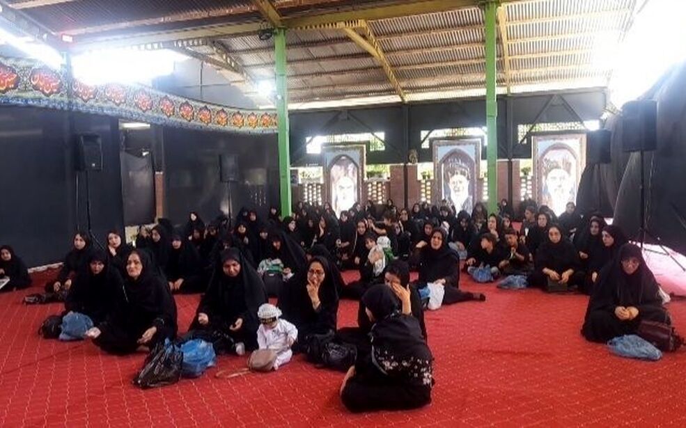 مادران در آیین شیرخوارگان، کودکان خود را سربازان راه حق خواندند
