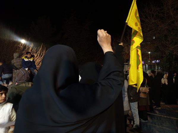 گلبانک الله اکبر در پارک‌کودک خیابان امام شهرستان کاشمر 