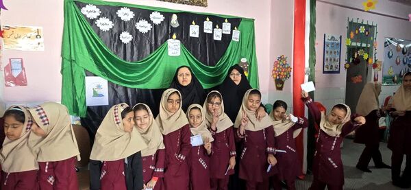 برگزاری انتخابات شورای دانش‌آموزی در مدارس شهرستان بافق