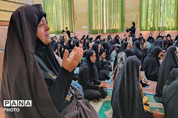 همایش بزرگ شیرخوارگان حسینی در شهر بار نیشابور 
