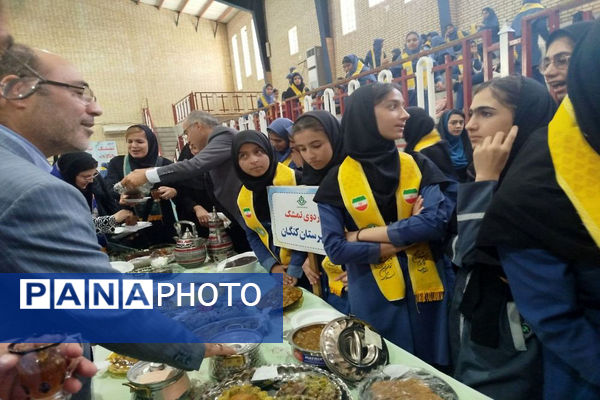 اردوی تمشک دختران شهرستان‌های جنوبی استان بوشهر در کنگان