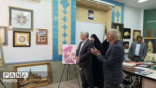  نمایشگاه هنری در مدرسه آرمینه مصلی‌نژاد