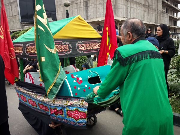 اجتماع عاشوراییان در میدان طالقانی قائمشهر