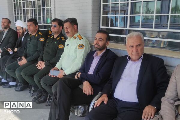 مراسم بازگشایی مدارس در شهر پرند