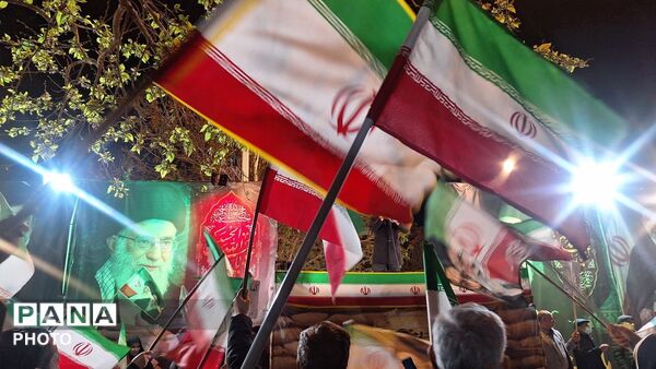 حماسه حضور شهروندان مشهدی کف خیابان های مشهد