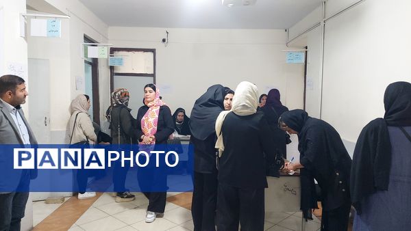 کانکس دارویی و دندانپزشکی رایگان در دبستان پرورش محمدشهر